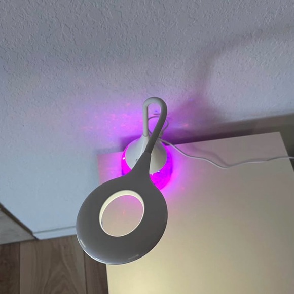 Colorful LED glowing Lamp - Picture 4 of 8